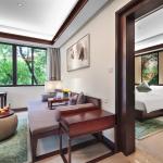 Yulong River View Suite